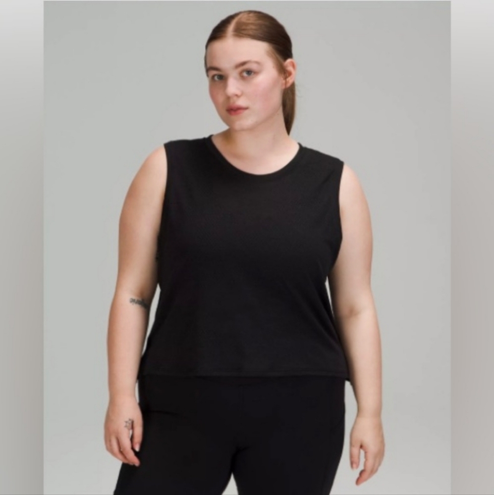 Lululemon Train to Be Tank Dot Black Camo Size 12